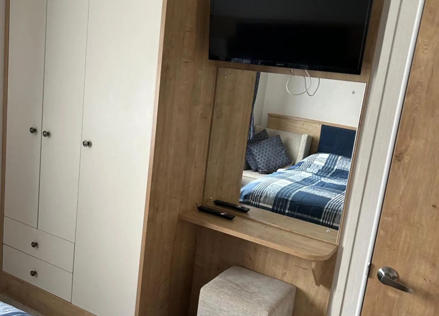 8 Birth Lodge On Cayton Bay Holiday Park Scarborough